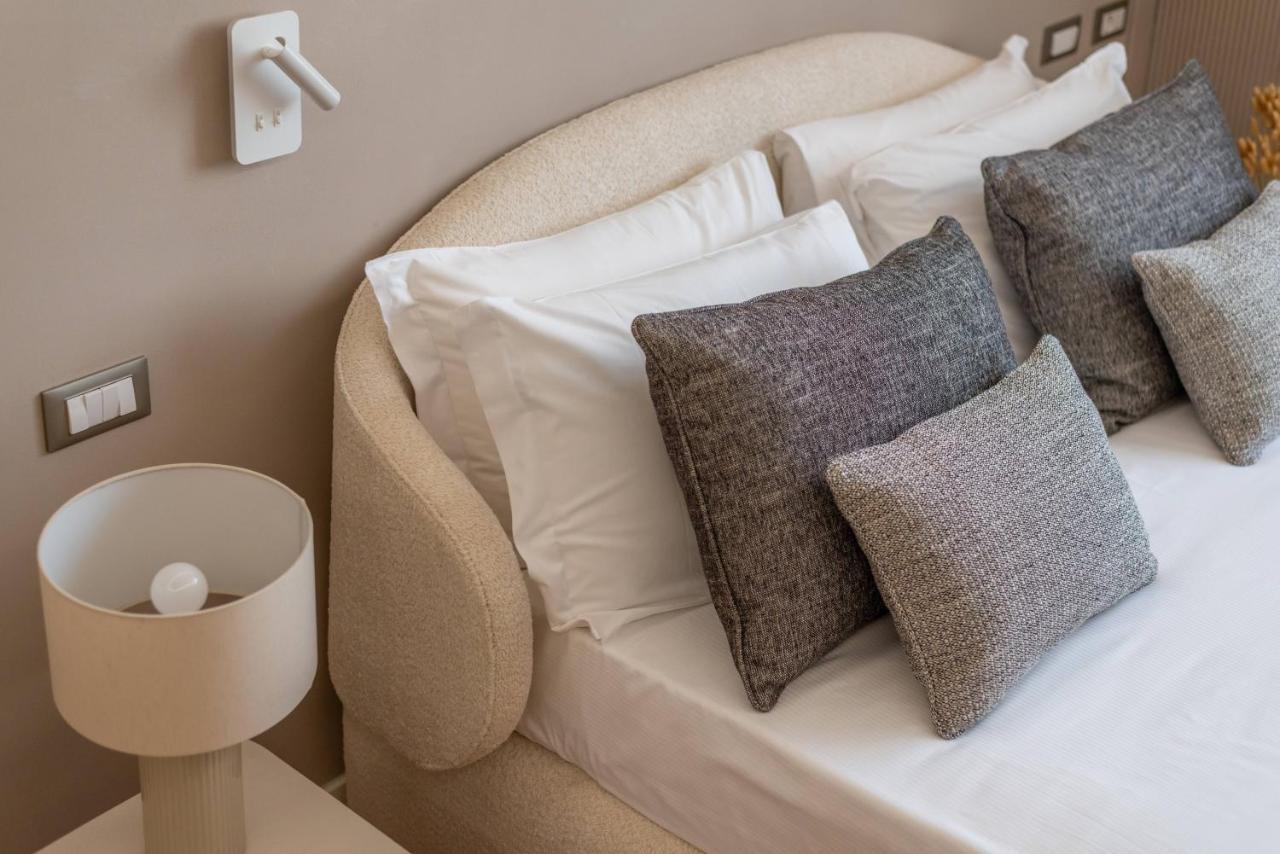 Duomo Collection Hotel Милано Екстериор снимка