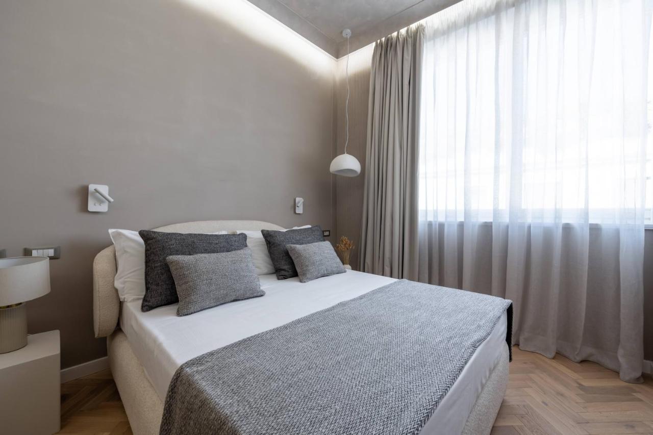 Duomo Collection Hotel Милано Екстериор снимка