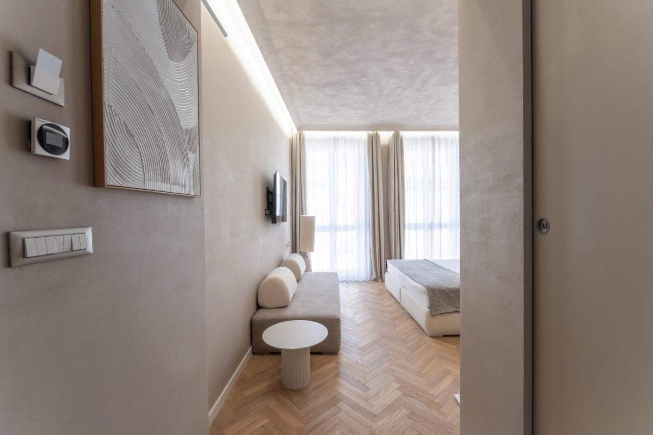 Duomo Collection Hotel Милано Екстериор снимка