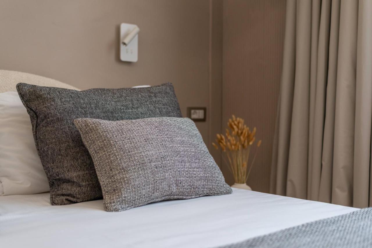 Duomo Collection Hotel Милано Екстериор снимка