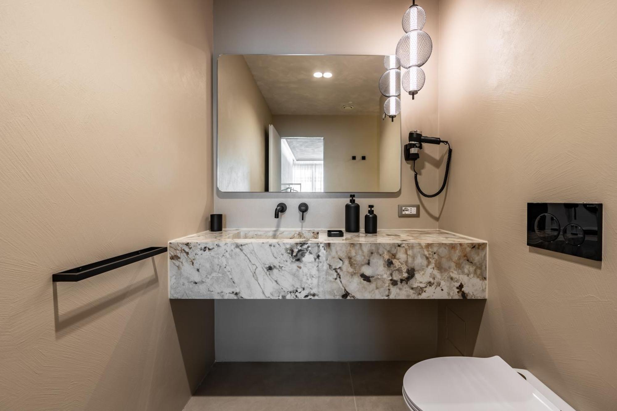 Duomo Collection Hotel Милано Екстериор снимка